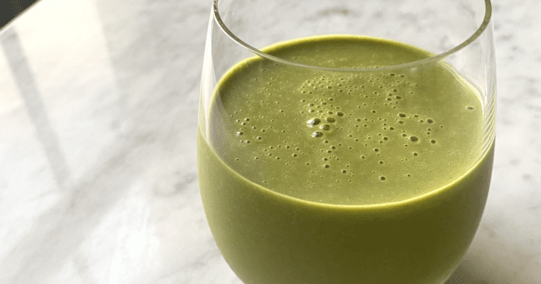 creamy vegan matcha protein smoothie