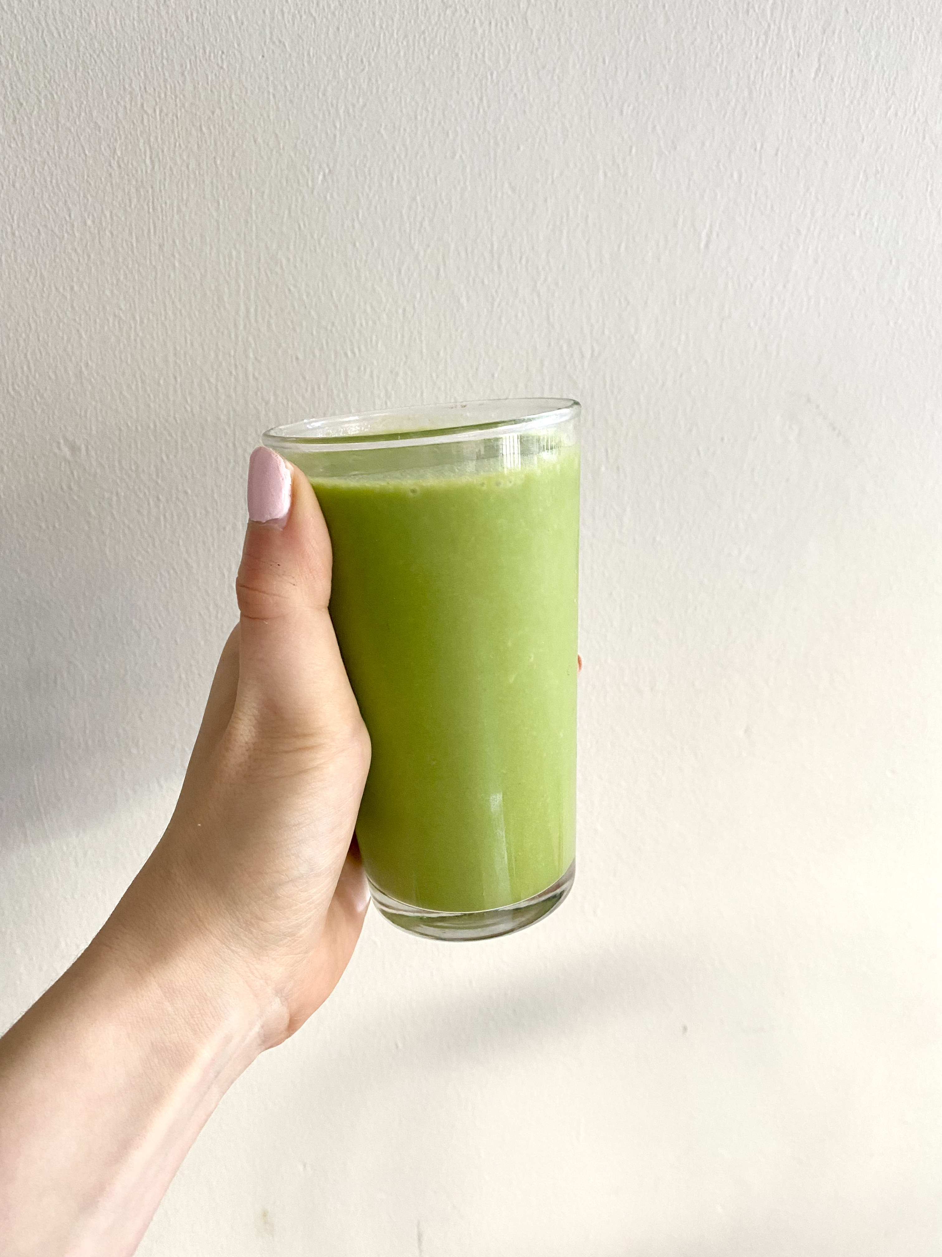 spinach + melon protein smoothie (vegan + gluten free)